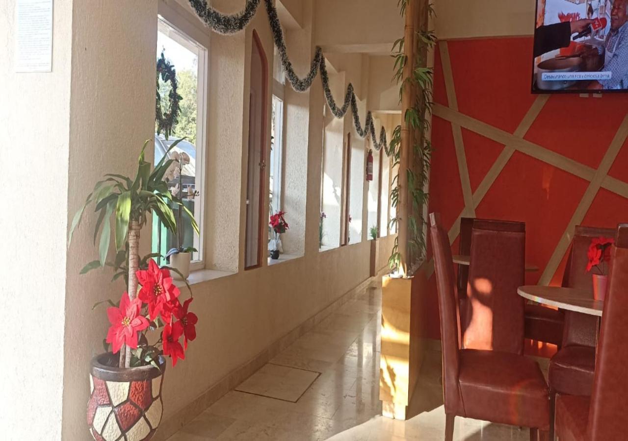 Hotel Yahalis Jilotepec de Abasolo Exterior photo